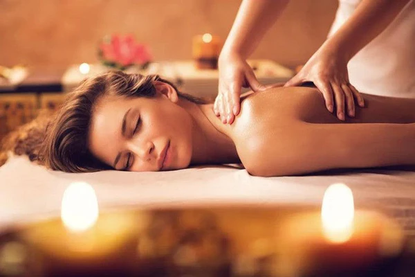 Sandwich Massage in Delhi NCR