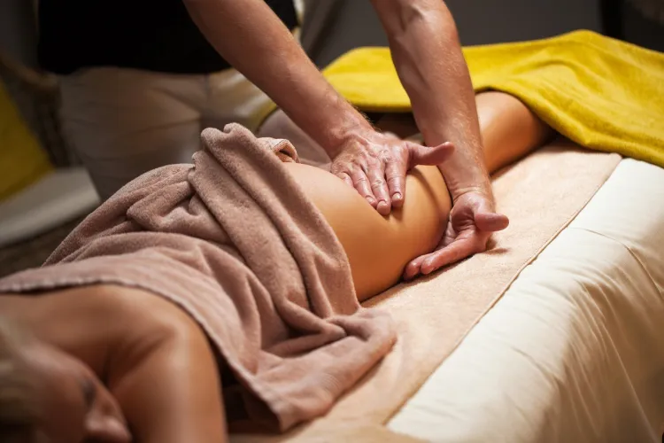 erotic massage in Delhi